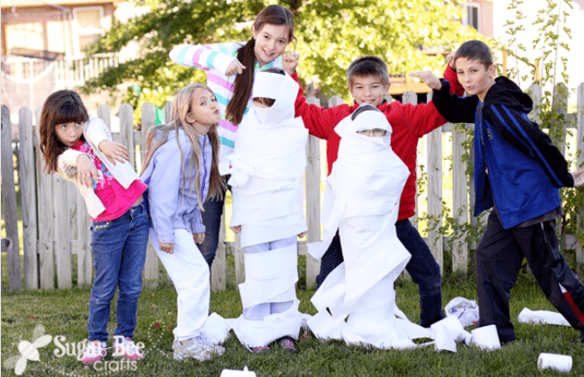 Toilet Paper Mummy Game