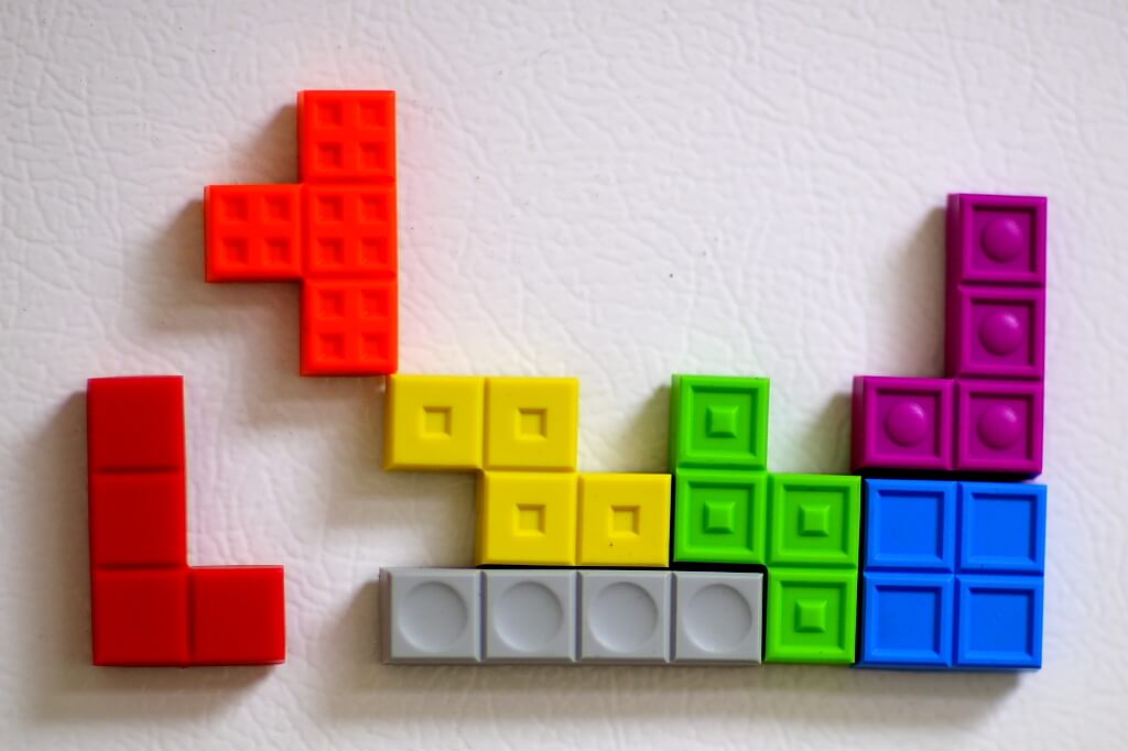magnetic tiles