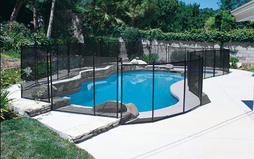 safety-fence-for-in-ground-pools